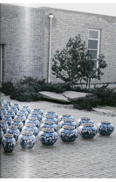 Книга Ai Weiwei. 40th Ed. (9783836581950) 9783836581950 фото