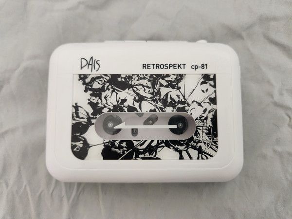 Аудіоплеєр Various-Dais X Retrospekt&rsquo;s CP-81 Portable Cassette Player + Headphones 683950556959 фото