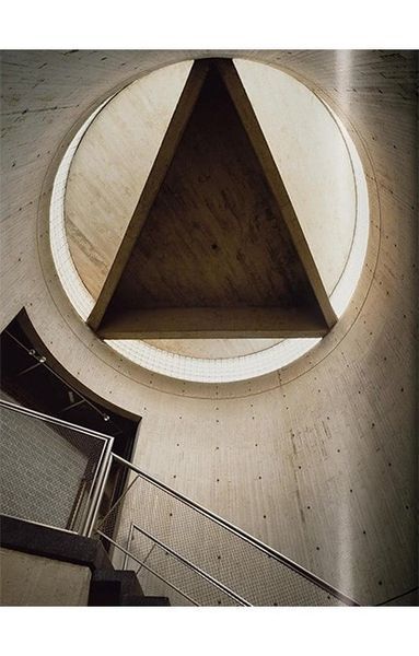 Книга Louis I. Kahn (9783836543842) 9783836543842 фото