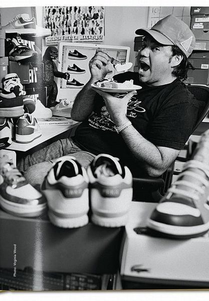 Книга Sneaker Freaker. The Ultimate Sneaker Book. 45th Ed. (9783836597982) 9783836597982 фото