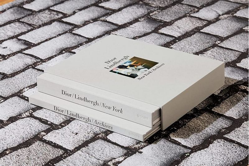 Книга Peter Lindbergh. Dior (Multilingual Edition) (9783836579902) 9783836579902 фото