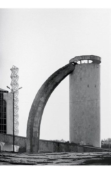 Книга Frederic Chaubin. CCCP. Cosmic Communist Constructions Photographed (9783836525190) 9783836525190 фото