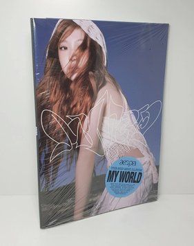 CD диск Aespa - My World [Giselle Cover] 1CD (8809755505325) 8809755505325 фото